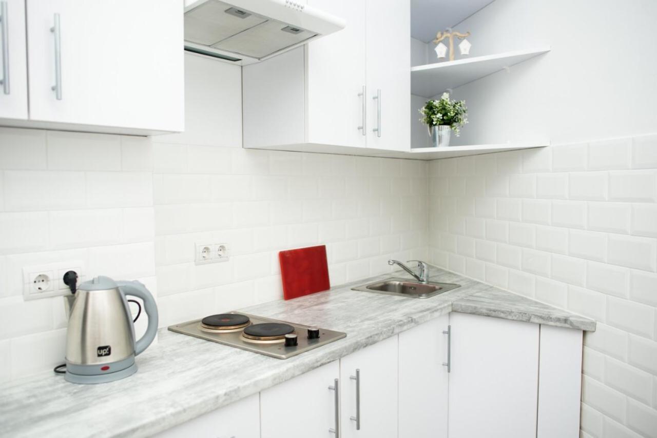 Deluxe Apartment In Old City Center Лвив Екстериор снимка